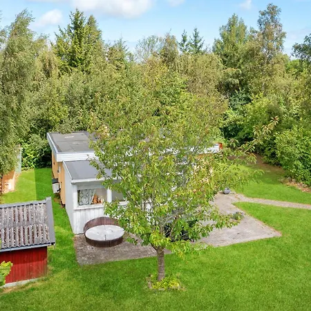 Prázdninový dům Beautiful In With Kitchen