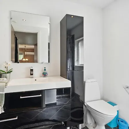 Prázdninový dům Beautiful In With Kitchen