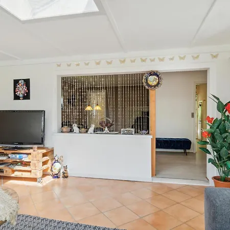 Beautiful In With Kitchen Grevinge