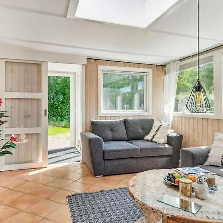 Prázdninový dům Beautiful In With Kitchen *