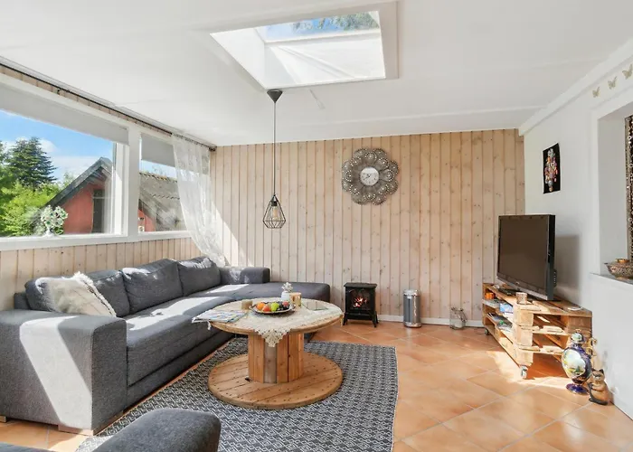 Beautiful In With Kitchen