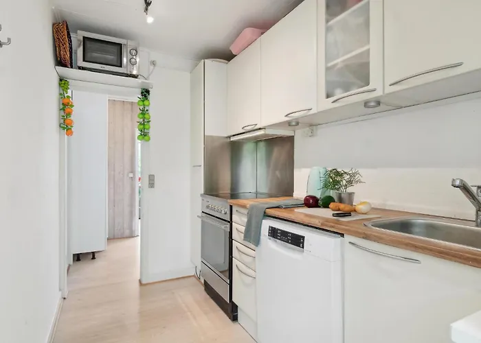 Beautiful In With Kitchen